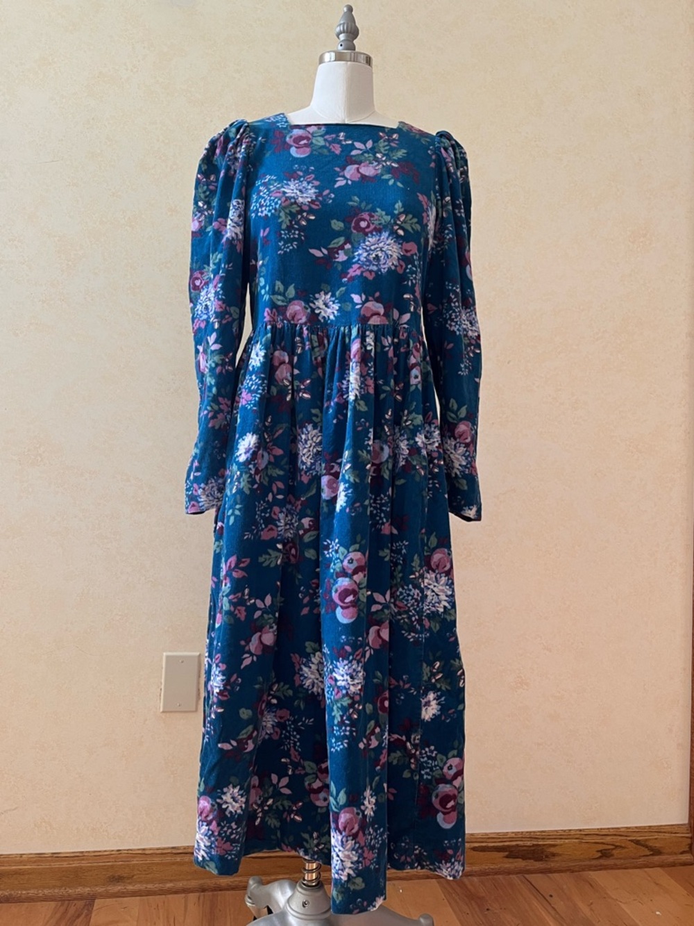 Laura Ashley Vintage Cotton Corduroy Puff Sleeve Long Maxi Square Neck Pockets!